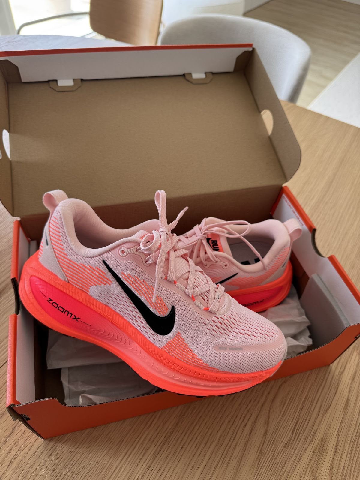 Nike Vomero Plus
